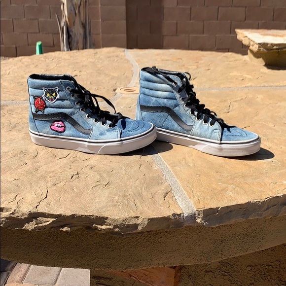 Vans Shoes - Women’s size 8 Vans